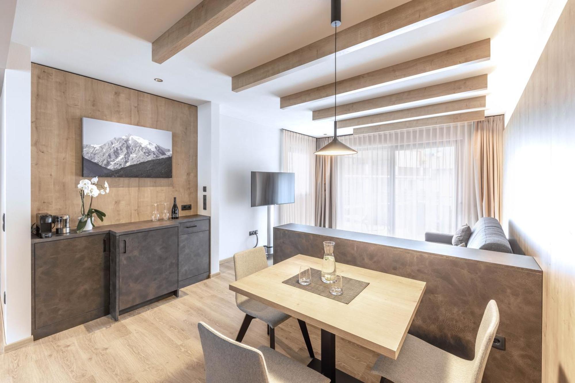 Villa Hubertus Luxuria Nova Suites - Adults Friendly Naturns Exterior foto
